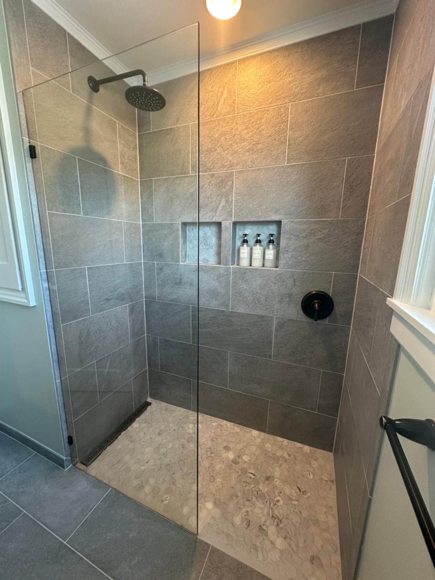State Street Cottage, 2 * Pullman